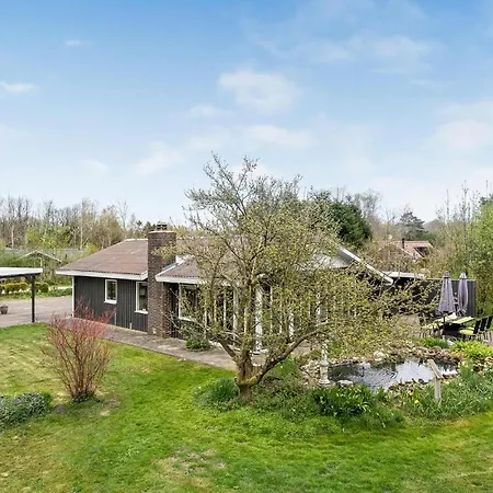 بيت للعطل 3 Bedroom Amazing In