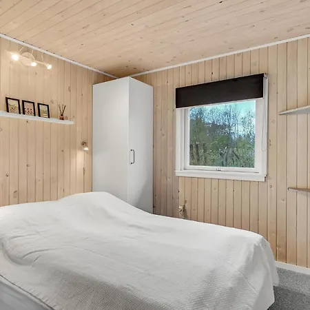 3 Bedroom Amazing In Oksbøl